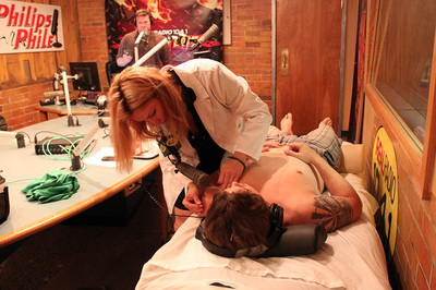 Dr. Lara performs acupuncture on Drunky